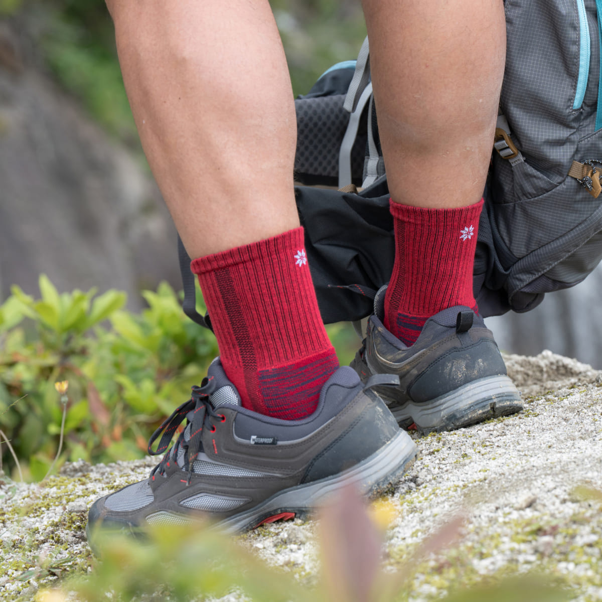 Hiking - Red (1 pair)