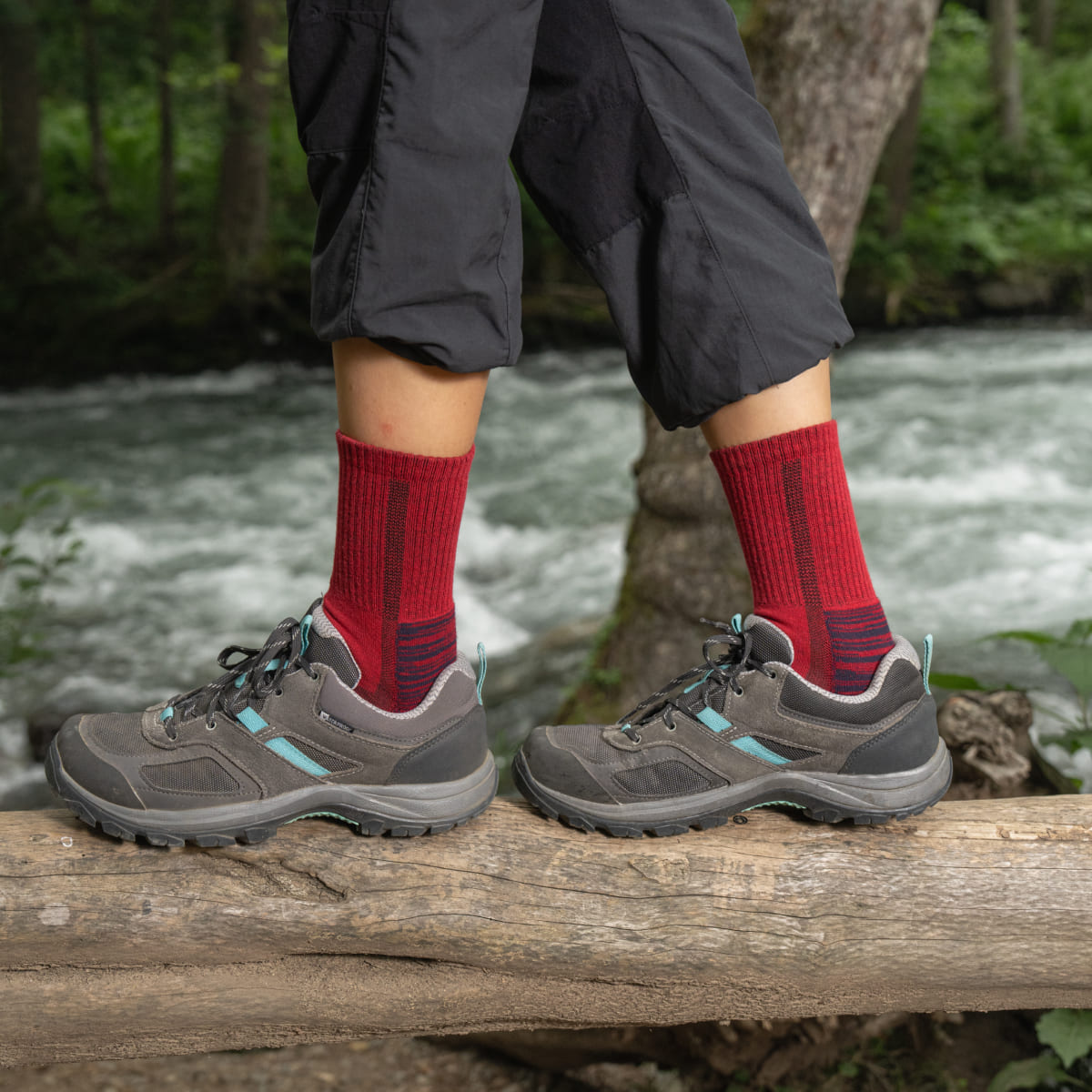 Hiking - Red (1 pair)