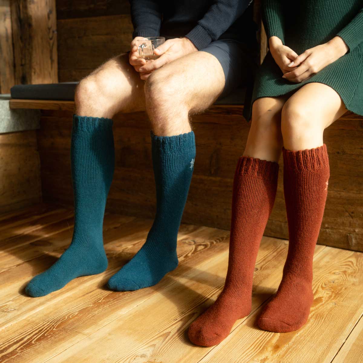 knee high socks