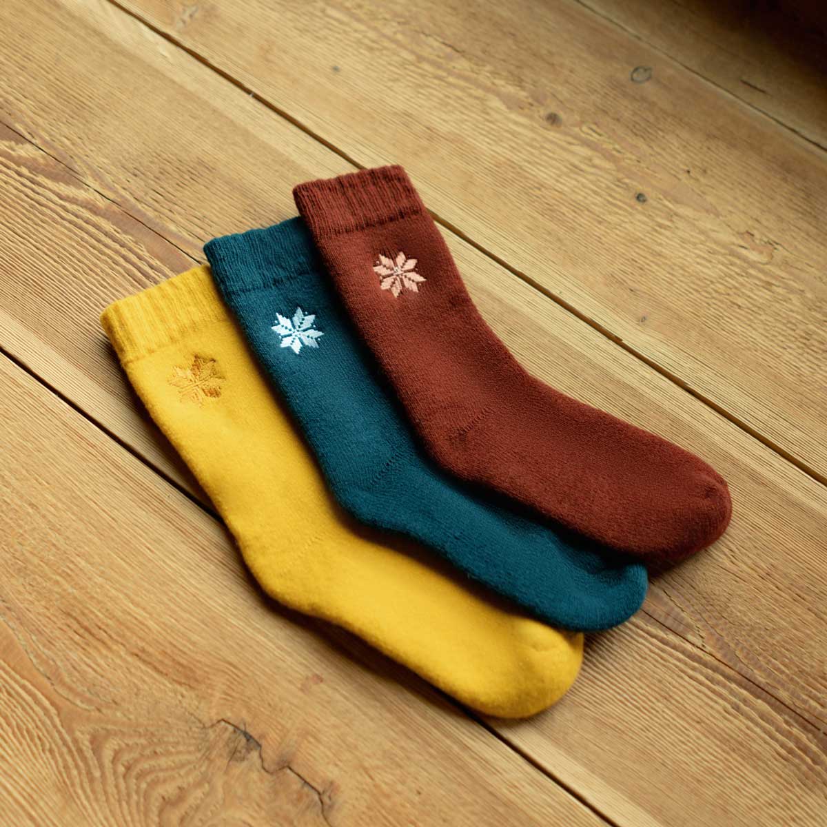 elements socks