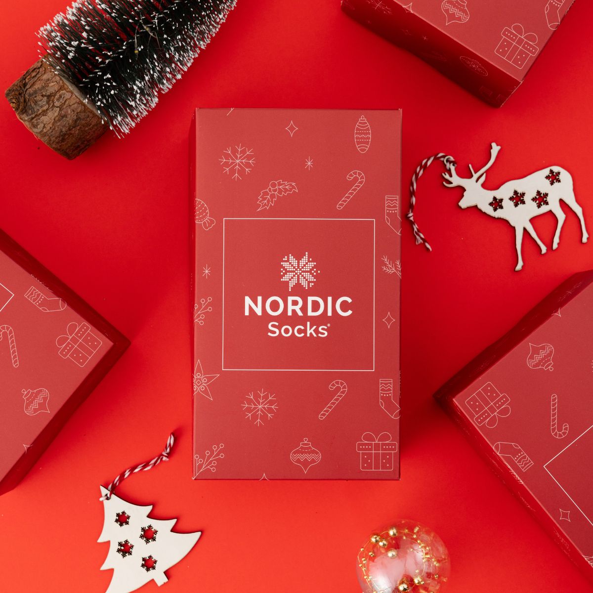 Christmas - Empty Gift Box